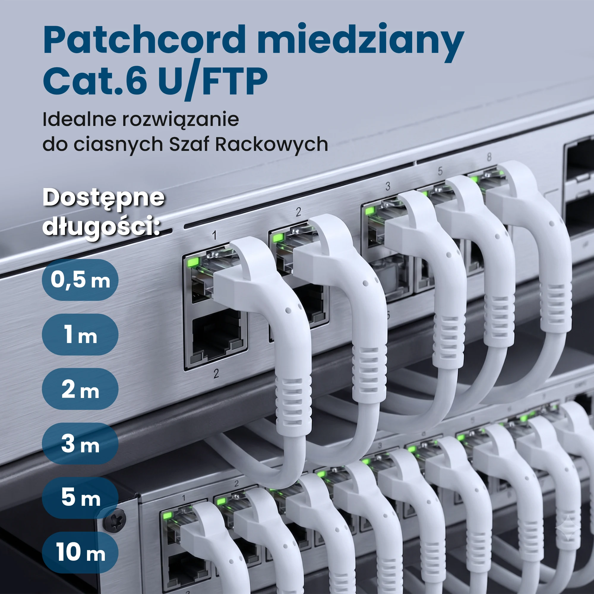 Biały patchcord Extralink Cat.6 U/FTP 0,5 m podłączony w szafie rackowej